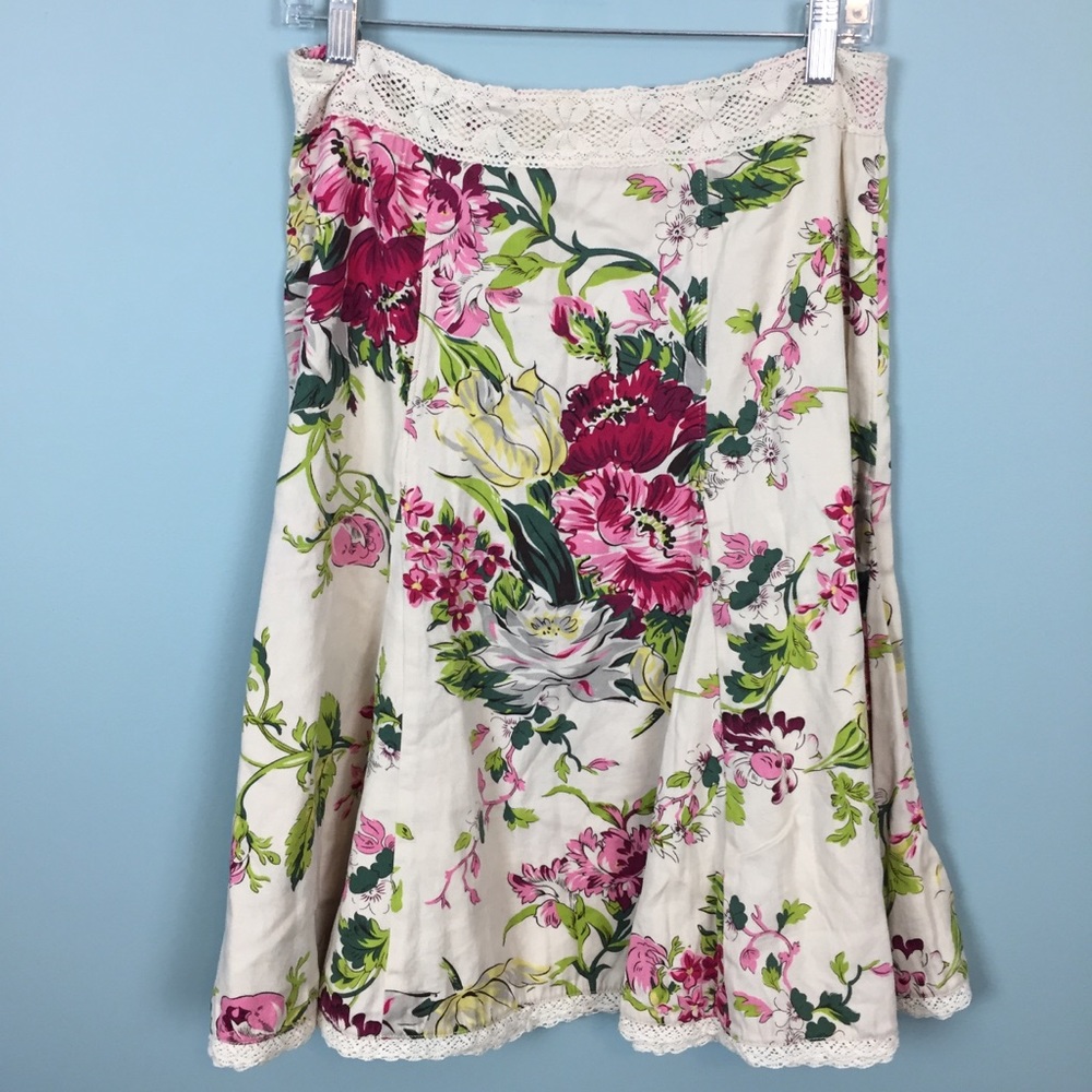 CAbi-  Floral & Lace Cream Skirt - Picture 2 of 5